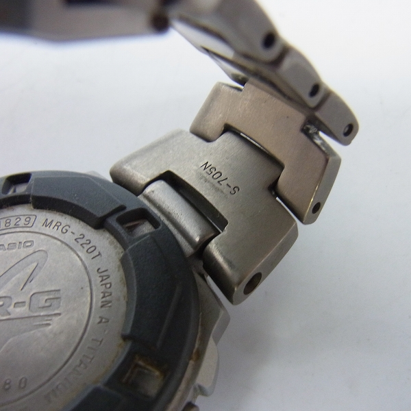 実際に弊社で買取させて頂いたG-SHOCK/Gショック MR-G チタン フルフローライン MRG-220T-1【動作未確認】 の画像 5枚目