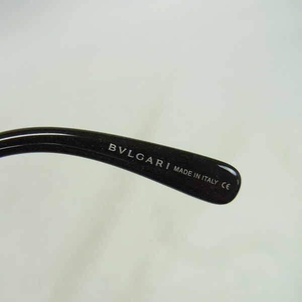 実際に弊社で買取させて頂いたBVLGARI/ブルガリ サイドロゴ入り サングラス 837 501/8G 135の画像 5枚目