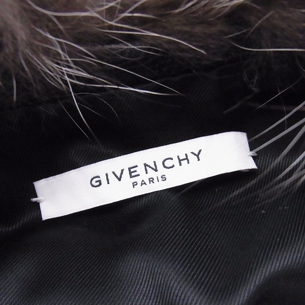 実際に弊社で買取させて頂いたGIVENCHY/ジバンシー ラクーンファー ジャケット/ブルゾン 46の画像 2枚目