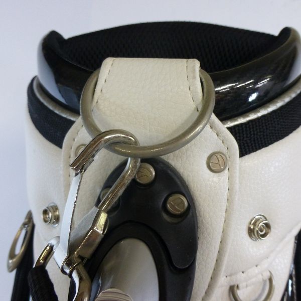 実際に弊社で買取させて頂いた★TaylorMade/テーラーメイド 4分割キャディバッグ CBG582 ホワイト/ブラックの画像 4枚目