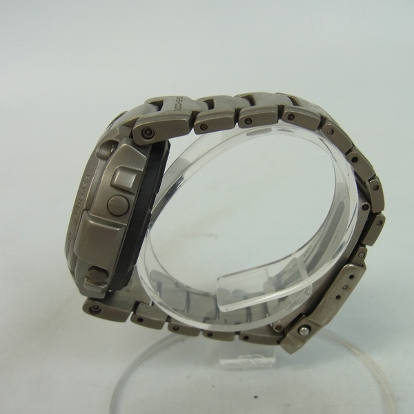 実際に弊社で買取させて頂いたG-SHOCK/Gショック MR-G チタン フルフローライン MRG-220T-1【動作未確認】 の画像 1枚目