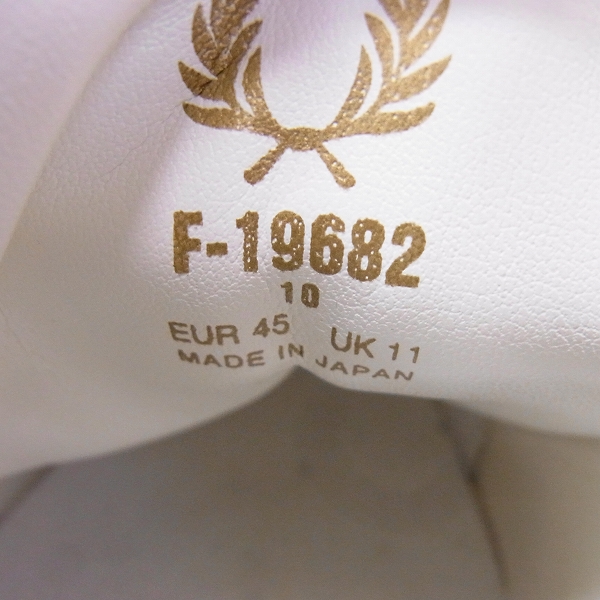 実際に弊社で買取させて頂いたFRED PERRY/フレッドペリー ローカット レザースニーカー F19682/45の画像 5枚目