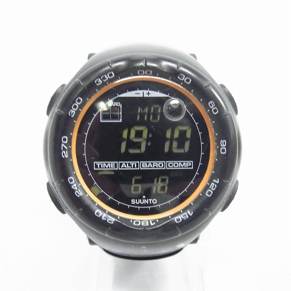 実際に弊社で買取させて頂いたSUUNTO/スント Vector/ベクター デジタル腕時計 SS012279100