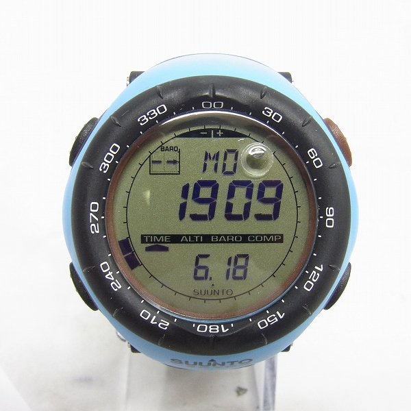 実際に弊社で買取させて頂いたSUUNTO/スント Vector/ベクター デジタル腕時計 ターコイズ SS018637000