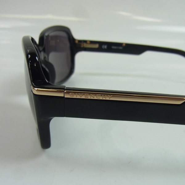 実際に弊社で買取させて頂いたGIVENCHY/ジバンシー フルリム サングラス/アイウェア SGV716の画像 6枚目