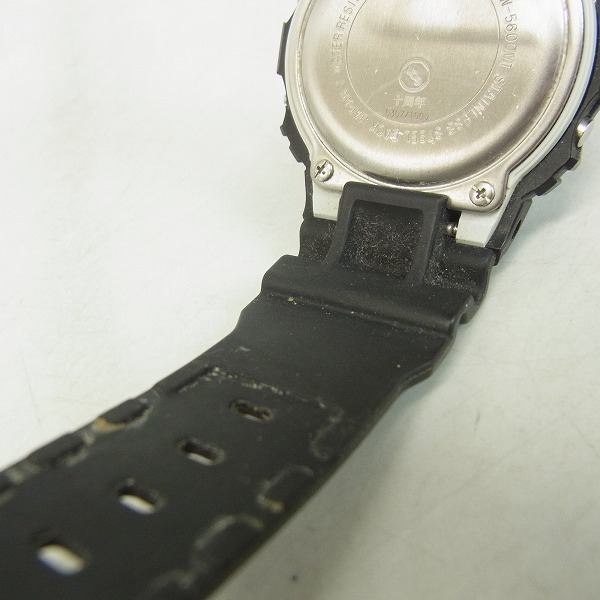 実際に弊社で買取させて頂いたG-SHOCK/Gショック UCS×Fragment DESIGN UCS 10th ANNIVERSARY DW-5600VTの画像 4枚目