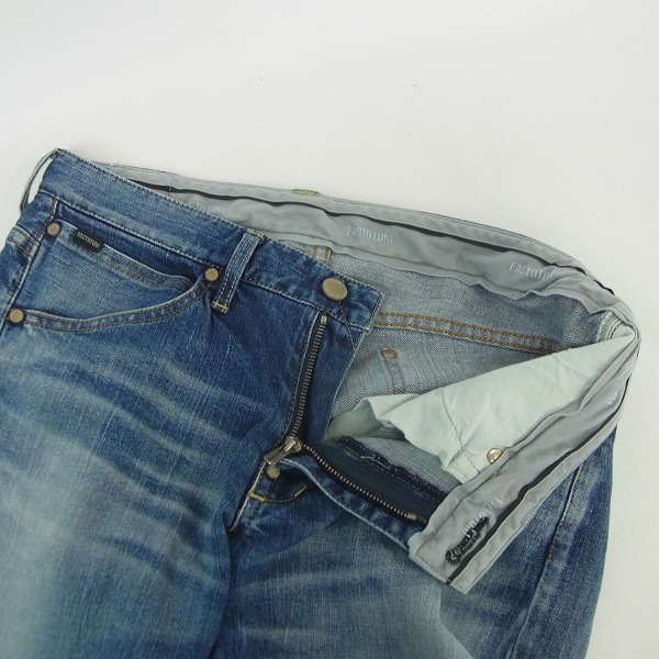 実際に弊社で買取させて頂いたFACTOTUM/ファクトタム STRAIGHT FITTING デニムパンツ インディゴ/30の画像 2枚目