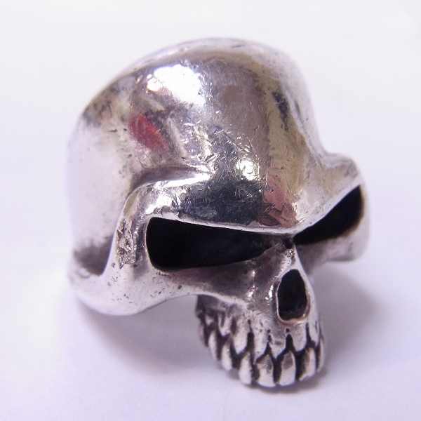実際に弊社で買取させて頂いたTHIRTEEN DESIGNS/サーティーンデザインズ スカル リング 19号の画像 3枚目