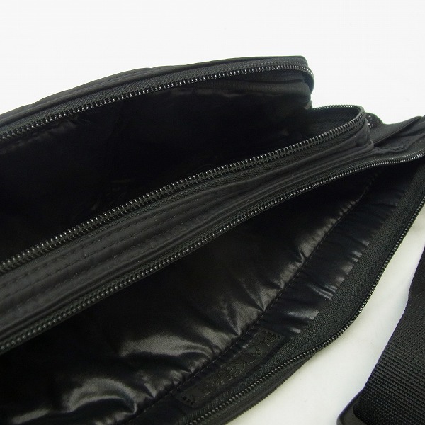 実際に弊社で買取させて頂いたHEAD PORTER/ヘッドポーター ウエストバッグ/ポーチ ブラックの画像 4枚目