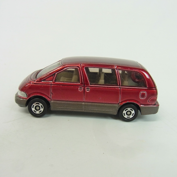 実際に弊社で買取させて頂いた赤箱 トミカ 99 TOYOTA/トヨタ エスティマ 赤 日本製の画像 2枚目