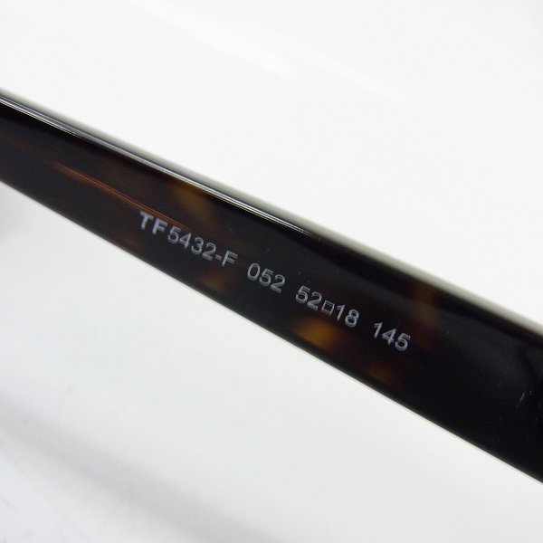 実際に弊社で買取させて頂いたTOMFORD/トムフォード フルリム 眼鏡/メガネフレーム アイウェア TF5432の画像 4枚目