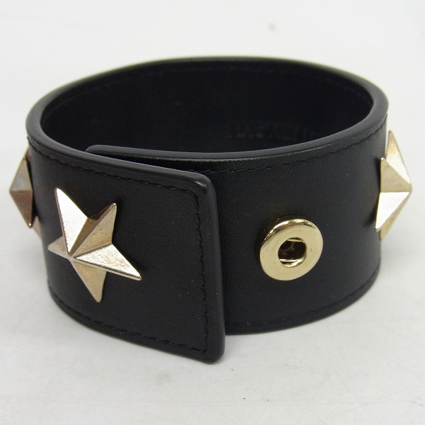 実際に弊社で買取させて頂いたGIVENCHY/ジバンシー スタースタッズ レザーブレスレット の画像 2枚目