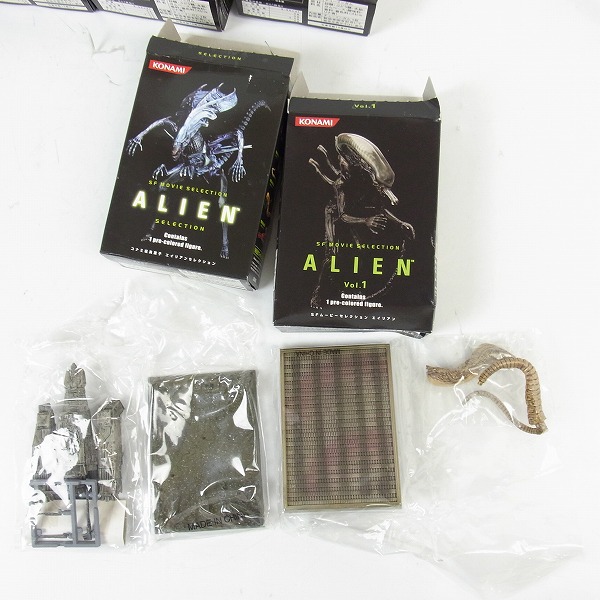 実際に弊社で買取させて頂いたKONAMI/コナミ ALIEN/エイリアン セレクション 10点セットの画像 1枚目