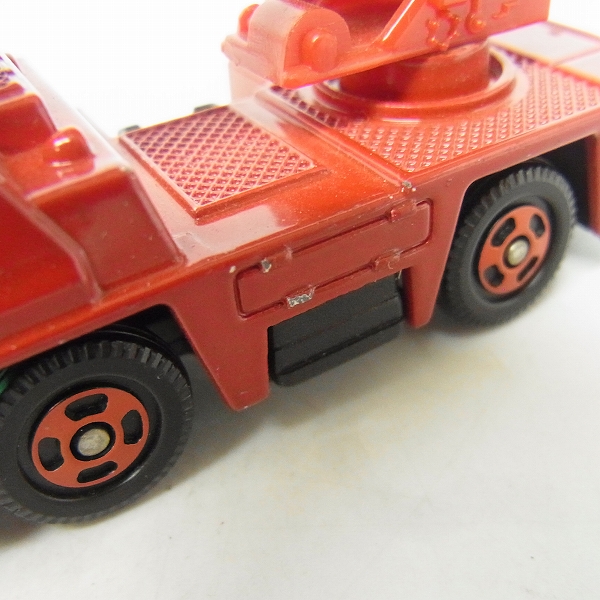 実際に弊社で買取させて頂いた赤箱 トミカ 22 日産/ニッサン ディーゼル ハシゴ付消防車 日本製の画像 6枚目