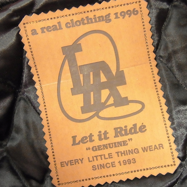 Let it Ride/レットイットライド LAパッチ 袖レザー スタジャン/Lの 