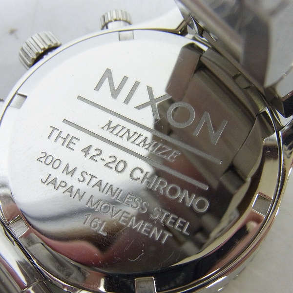 実際に弊社で買取させて頂いたNIXON/ニクソン クロノグラフ 42-20 CHRONO HIGH POLISH　シルバー/A037-945の画像 3枚目