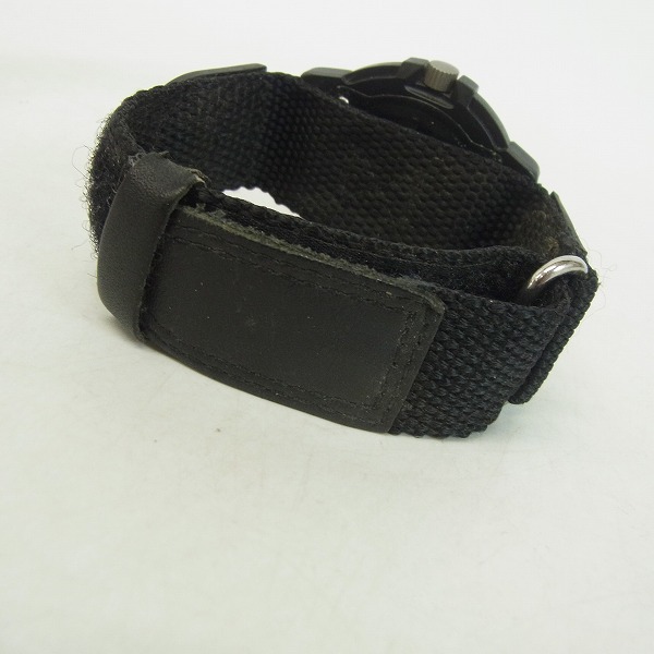 実際に弊社で買取させて頂いたLUMINOX×BIOHAZARD/ルミノックス×バイオハザード GSX035 クォーツ/腕時計【動作未確認】の画像 2枚目