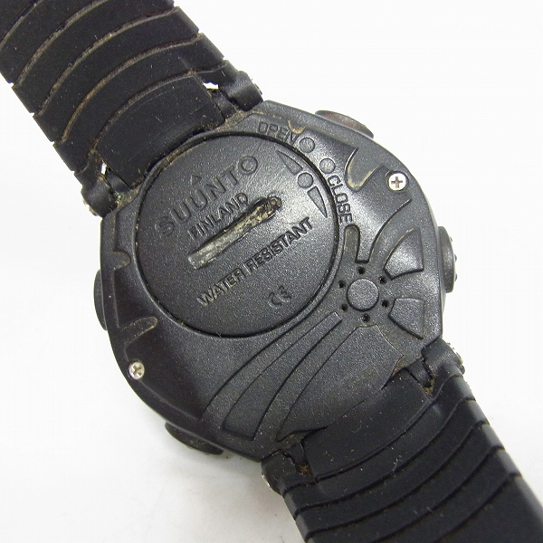 実際に弊社で買取させて頂いたSUUNTO/スント Vector/ベクター デジタル腕時計 SS012279100の画像 3枚目