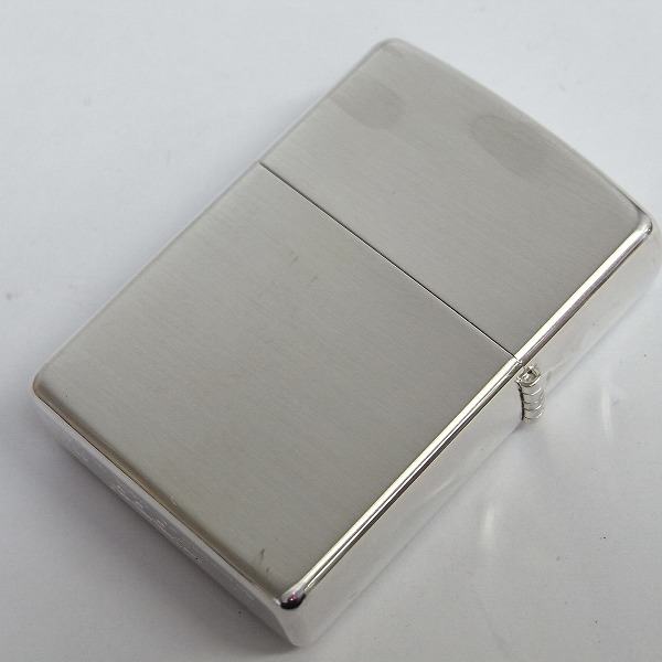 実際に弊社で買取させて頂いたZippo/ジッポー サンリオ HELLO KITTY/ハローキティ HKL Z 1 メタル貼り 2009年製の画像 2枚目