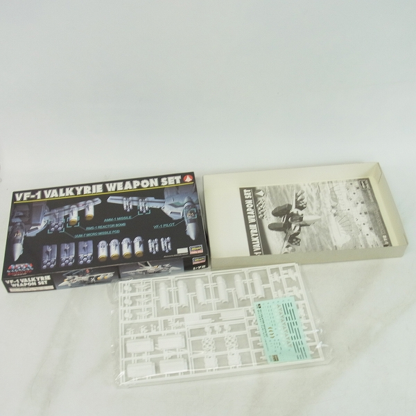 実際に弊社で買取させて頂いた【未組立】Hasegawa/ハセガワ 1/72 マクロス VF-1 バルキリー ウエポンセット/VT-１ スーパーオストリッチ 2点セットの画像 2枚目