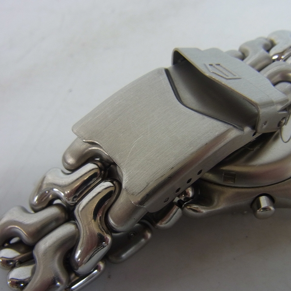 実際に弊社で買取させて頂いたTAG Heuer/タグホイヤー 世界限定 3999本 F1 マクラーレンメルセデス1998 クロノグラフ クオーツ腕時計 CG1117【動作未確認】 の画像 5枚目