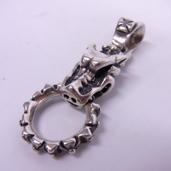 実際に弊社で買取させて頂いたTRAVIS WALKER/トラヴィスワーカー ガーゴイル ダブルクロスペンダントの画像 1枚目