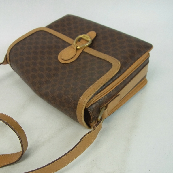 実際に弊社で買取させて頂いたCELINE/セリーヌ マカダム ショルダーバッグの画像 2枚目