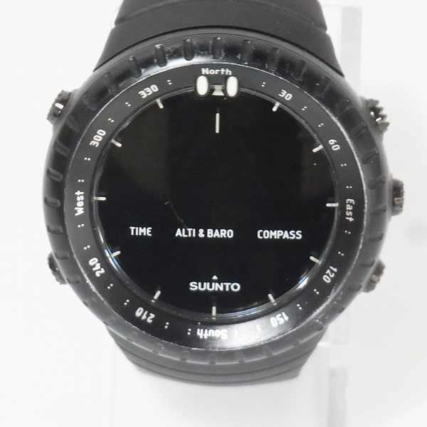 実際に弊社で買取させて頂いたSUUNTO/スント CORE ALL BLACK/コア オールブラック SS014279010【動作未確認】