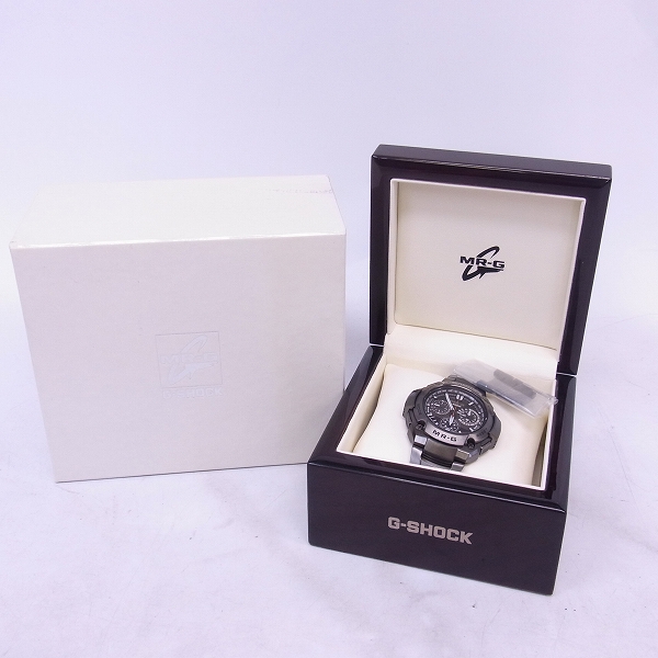 実際に弊社で買取させて頂いたG-SHOCK/Gショック MR-G クロノグラフ 電波ソーラー チタン MRG-8000B-1AJFの画像 5枚目