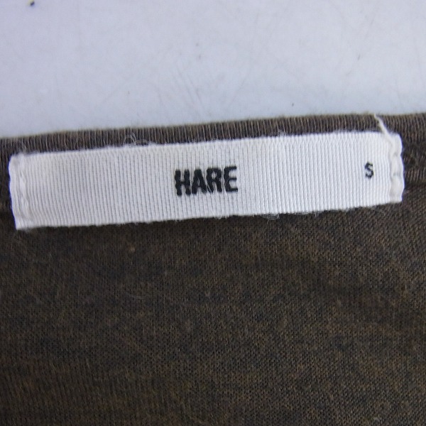 実際に弊社で買取させて頂いたHARE/ハレ カットソー V字ネック プリント 2点セットの画像 2枚目