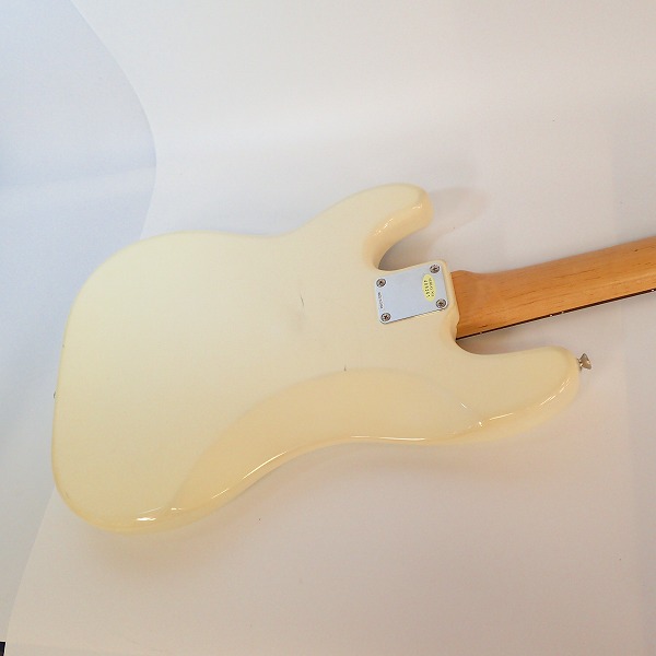 実際に弊社で買取させて頂いた★BUSKER'S/バスカーズ ジャズベースタイプ エレキベース ソフトケース付きの画像 5枚目