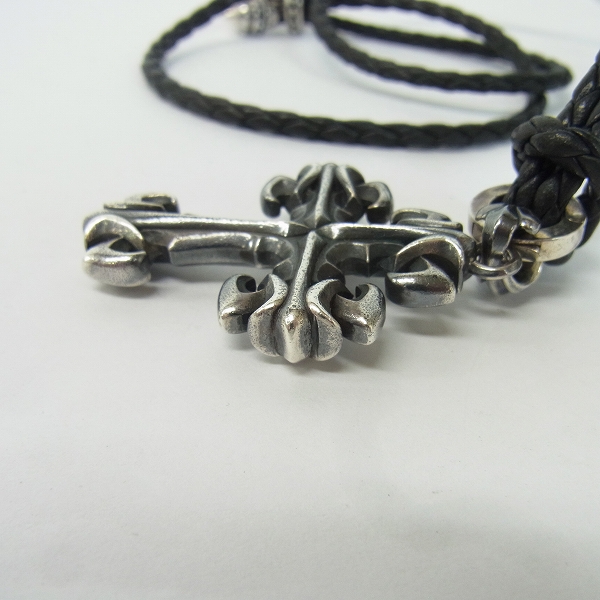 実際に弊社で買取させて頂いたDEAL DESIGN/ディールデザイン リリークロス シルバー ペンダント/チョーカー 2点セットの画像 2枚目