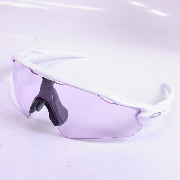 実際に弊社で買取させて頂いたOAKLEY/オークリー RADAR EV PATH/レーダーEV パス アジアンフィット サングラス OO9275-2035