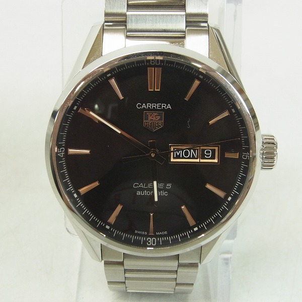 実際に弊社で買取させて頂いたTAG HEUER/タグホイヤー カレラ キャリバー5 デイデイト  オートマチック 腕時計 WAR201C