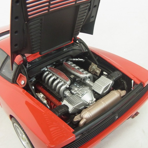 実際に弊社で買取させて頂いたKYOSHO/京商 1/18 フェラーリ 512TR レッド ダイキャストミニカー No.08423Rの画像 4枚目