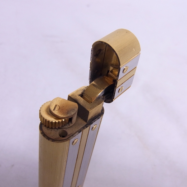 実際に弊社で買取させて頂いたCartier/カルティエ サントス ガスライター ゴールド×シルバーの画像 4枚目