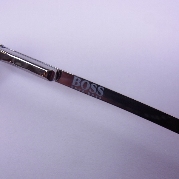 実際に弊社で買取させて頂いたHUGO BOSS/ヒューゴボス サングラス/アイウェア HB5761の画像 4枚目