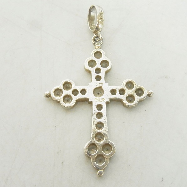 実際に弊社で買取させて頂いた【ギャラ付き】Loree Rodkin/ローリーロドキン ラージ ゴシッククロス ペンダントトップ P055-886の画像 2枚目