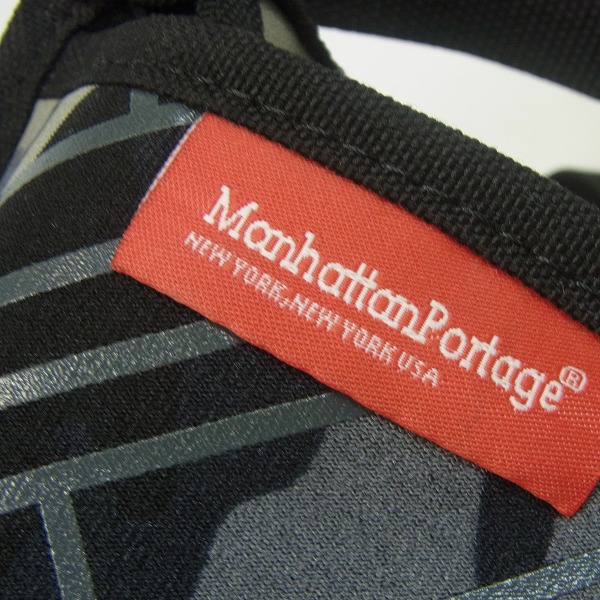 実際に弊社で買取させて頂いたManhattan Portage/マンハッタンポーテージ ネオプレン 迷彩/カモフラ柄 メッセンジャーバッグの画像 5枚目