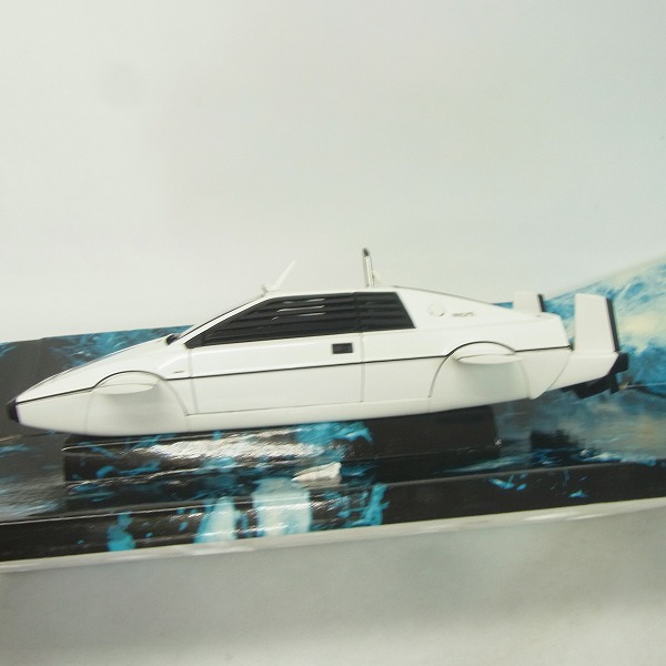実際に弊社で買取させて頂いたAUTOart/オートアート 007/ダブルオーセブン LOTUS/ロータス ESPRIT ボンドカーの画像 2枚目