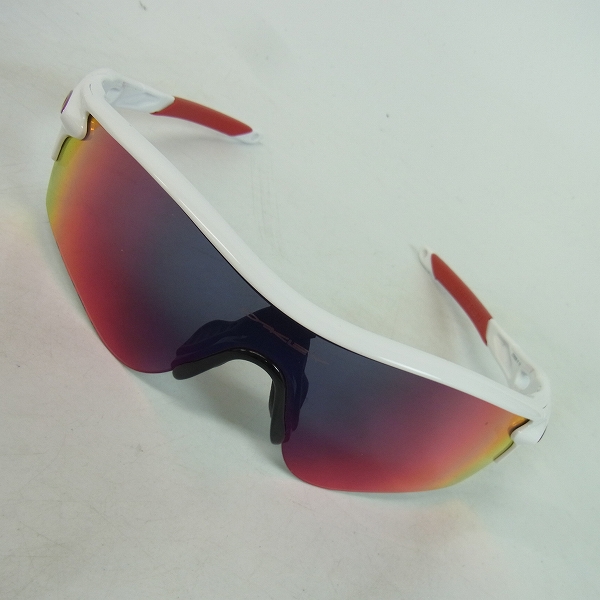 実際に弊社で買取させて頂いたOAKLEY/オークリー RADAR LOCK PATH /レーダーロックパス サングラス ASIAN FIT 009206-10