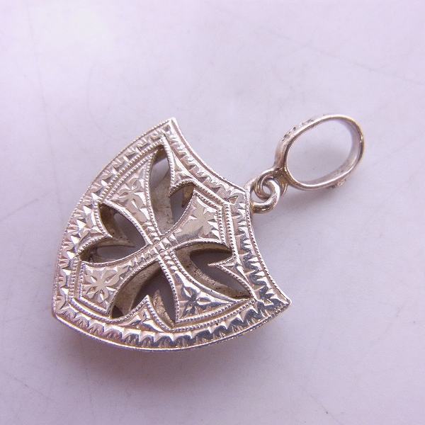 実際に弊社で買取させて頂いたLoreeRodkin/ローリーロドキン シールドクロスペンダントの画像 1枚目