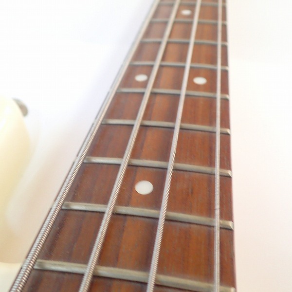 実際に弊社で買取させて頂いた★BUSKER'S/バスカーズ ジャズベースタイプ エレキベース ソフトケース付きの画像 3枚目