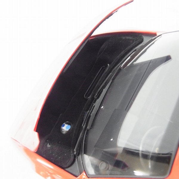 実際に弊社で買取させて頂いたKYOSHO/京商 1/18 フェラーリ 512TR レッド ダイキャストミニカー No.08423Rの画像 5枚目