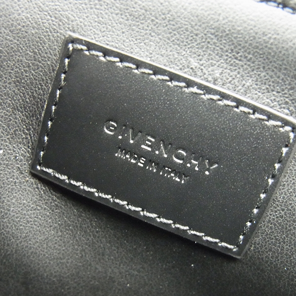 実際に弊社で買取させて頂いたGIVENCHY/ジバンシー カモフラージュ柄 レザー クラッチバッグの画像 5枚目