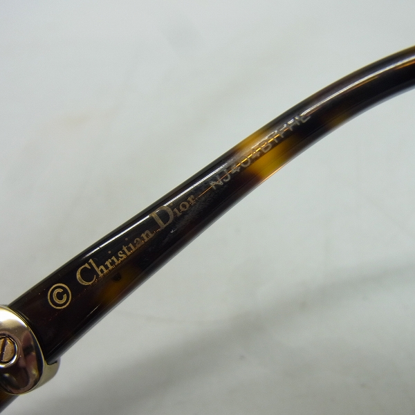 実際に弊社で買取させて頂いたChristian Dior/クリスチャンディオール MIDNIGHT Ｋ スタッズサングラス/眼鏡フレーム  の画像 5枚目