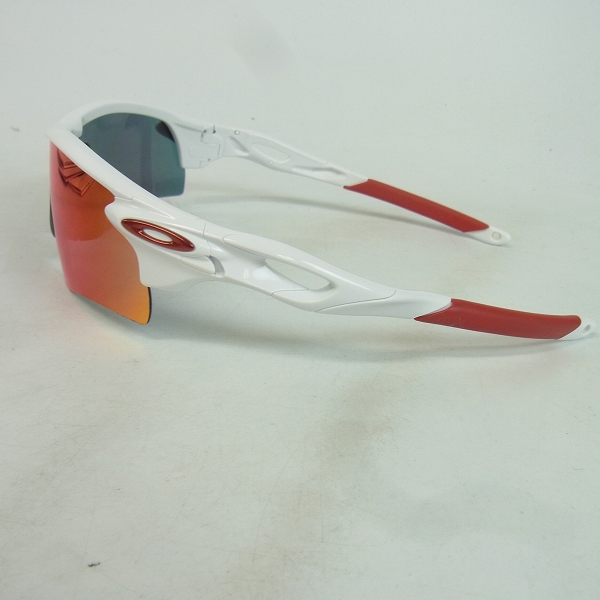 実際に弊社で買取させて頂いたOAKLEY/オークリー RADAR LOCK PATH /レーダーロックパス サングラス ASIAN FIT 009206-10の画像 2枚目