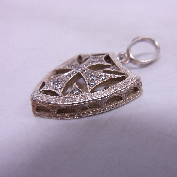 実際に弊社で買取させて頂いたLoreeRodkin/ローリーロドキン シールドクロスペンダントの画像 2枚目