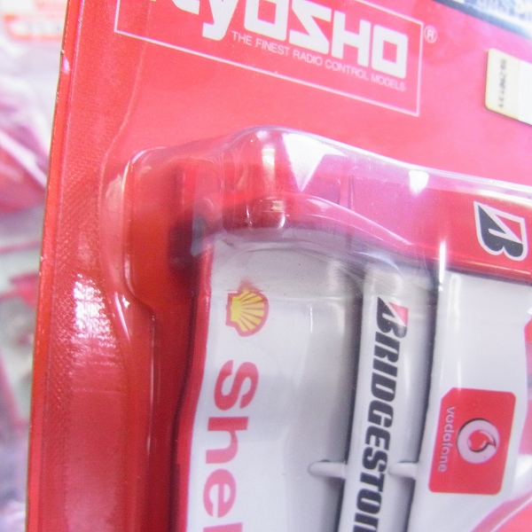 実際に弊社で買取させて頂いた★【未組立】京商 デアゴスティーニ フェラーリ F2004 ラジコン 1～79号+プロポ セット 1/18の画像 7枚目