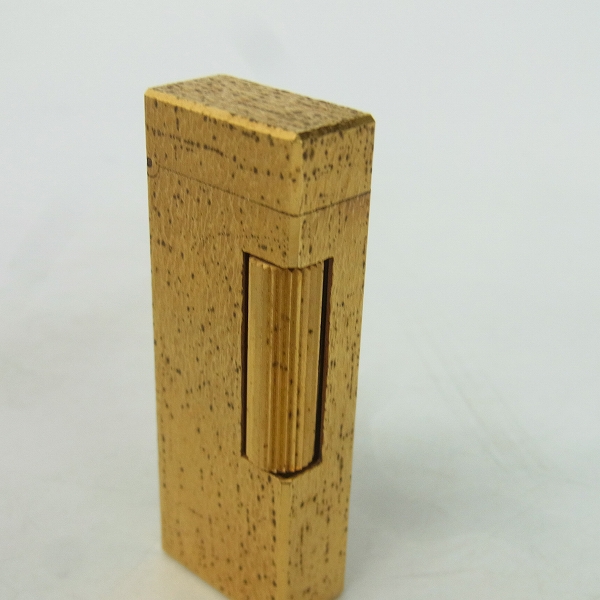 実際に弊社で買取させて頂いたdunhill/ダンヒル ローラー ガスライター ゴールドの画像 3枚目